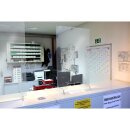 Hygieneschutzwand aus glasklarem Acrylglas einfach auf Theken und Tresen zu platzieren, Transparent, Format 600 x 1.000 mm, Verpackungseinheit: 1 STK